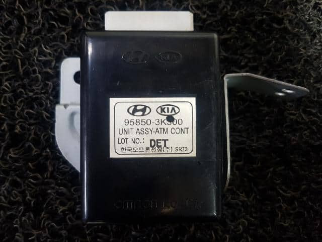 یونیت کنترل قفل سوناتا nf کد 958503k300
